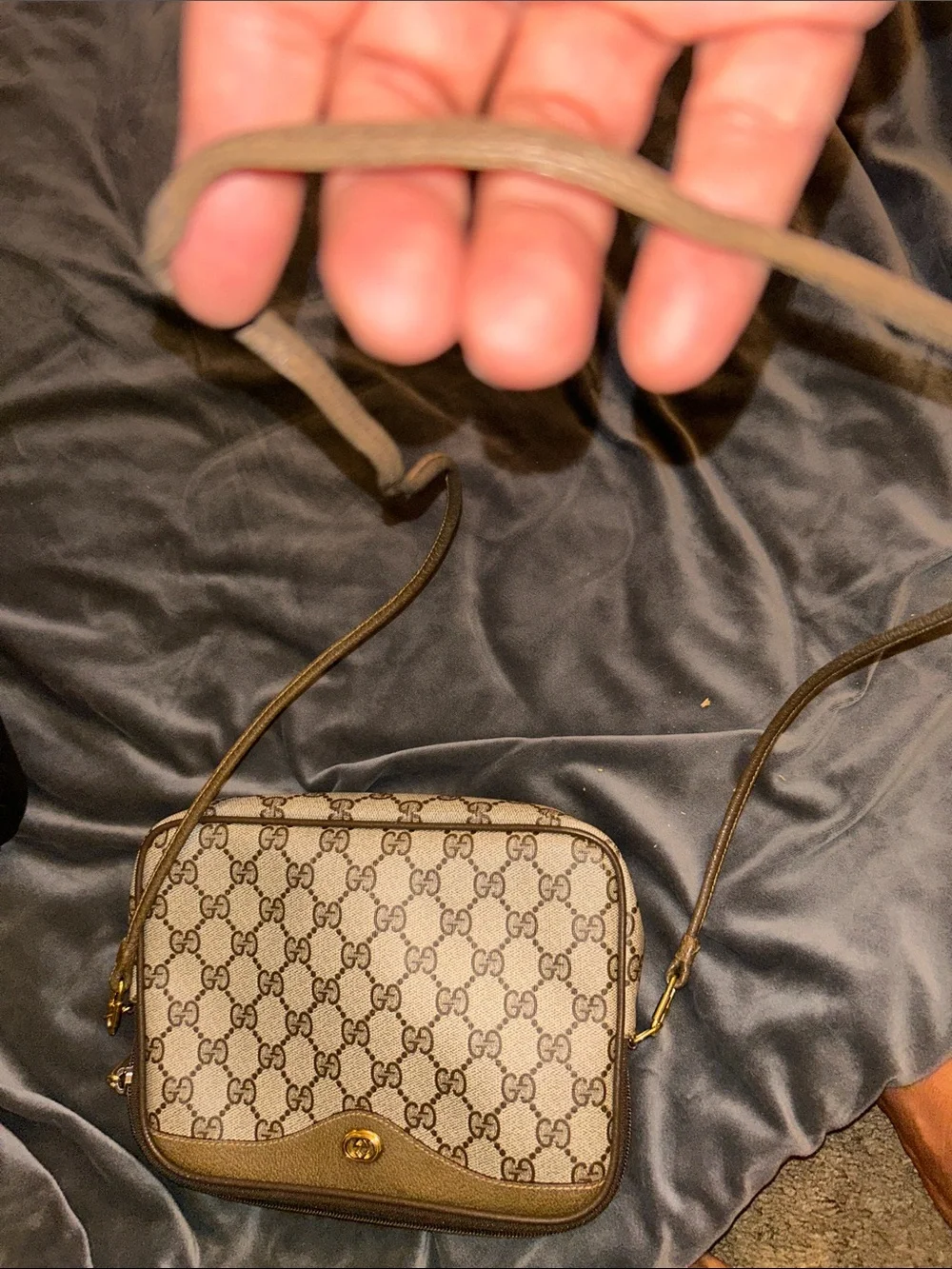 Gucci Beige and Brown GG Supreme Crossbody Bag - Picture 8 of 8